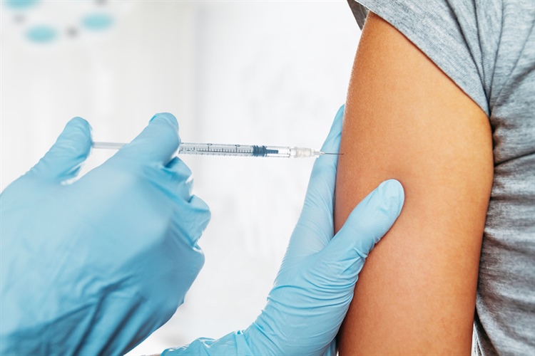 Il tempo necessario alla vaccinazione va considerato orario di lavoro?